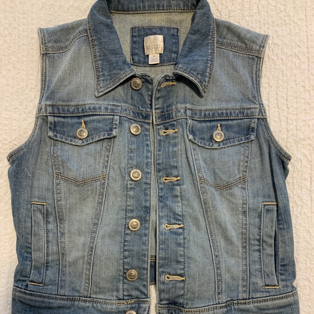 Women’s denim vest